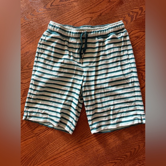 Hanna Andersson Other - Hanna Andersson Striped Shorts